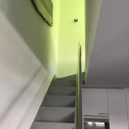 Apartment Superbe Avec Solarium Et Piscine Communautaire Roses